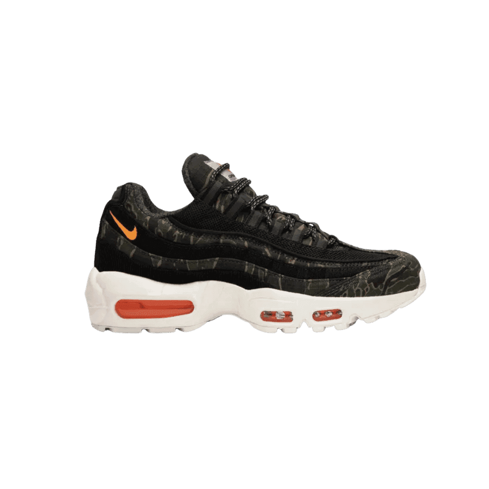 Carhartt WIP x Nike Air Max 95 'Camo' Hype Fly India