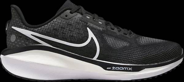 Vomero 17 Black White