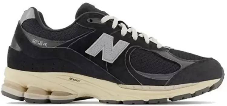 New Balance 2002R Black Grey
