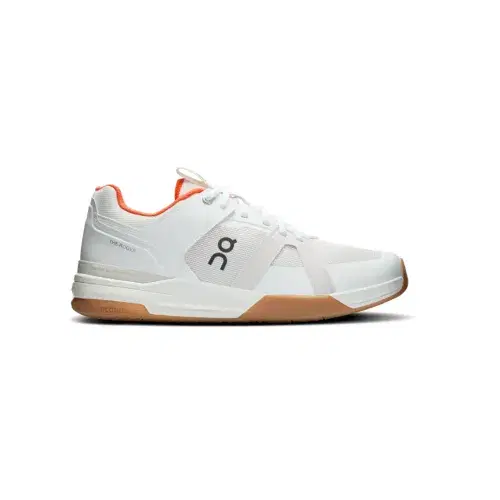 THE ROGER Clubhouse Pro Ivory Evergreen On Running | Hype Fly India