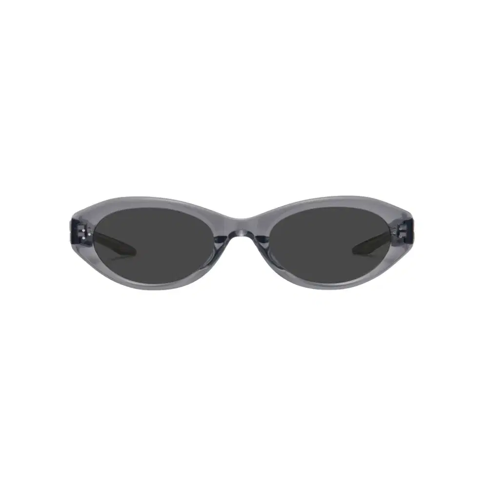 GENTLE MONSTER VAMP GC12 グレー クリア サングラス Gentle Monster Vamp GC12 Grey Lenses | Grey Translucent