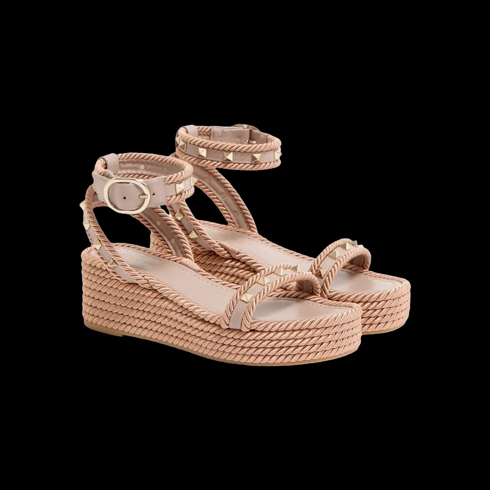 Valentino Rockstud Flatform Sandal In Calfskin 45mm Poudre - HypeFly India View 3