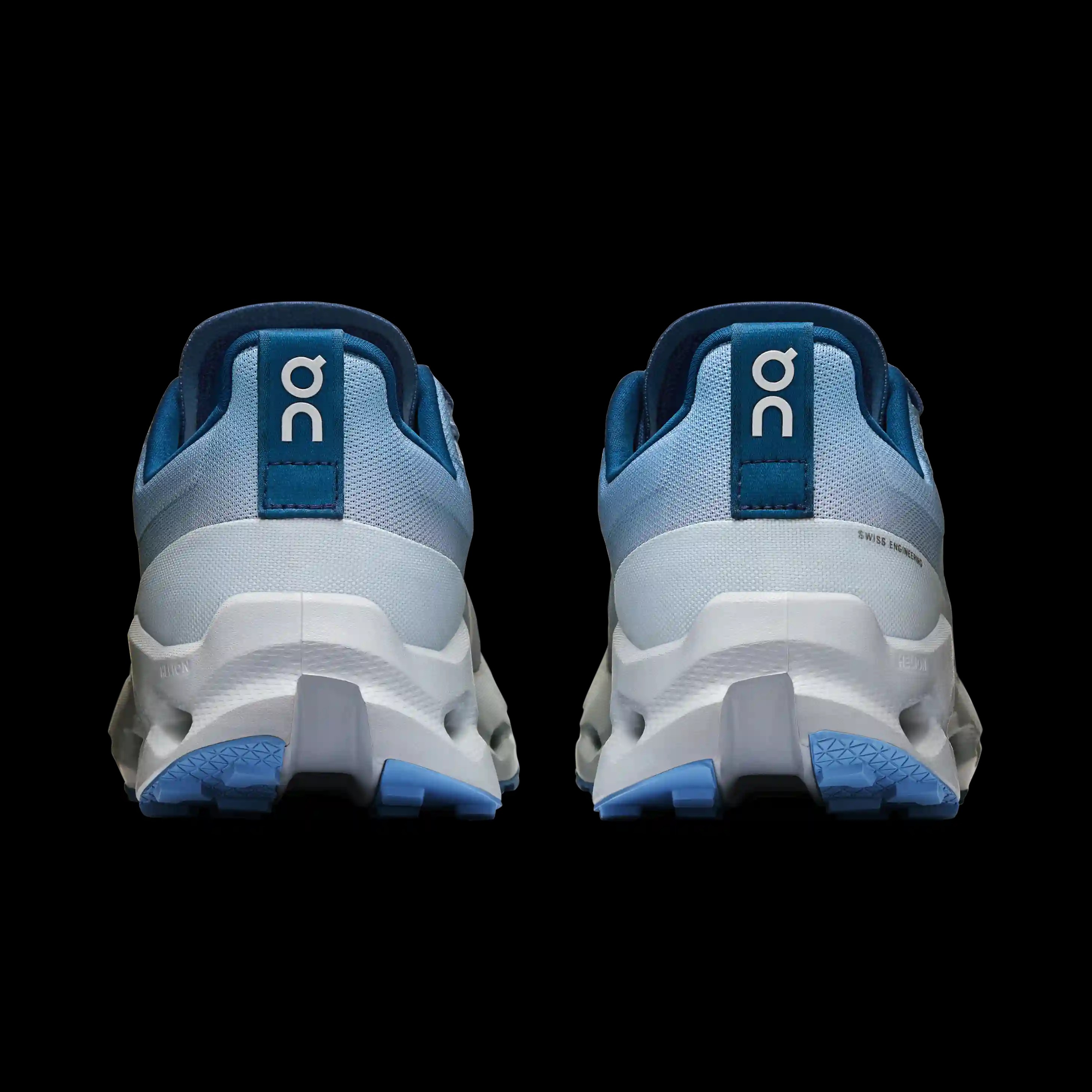 Cloudsurfer Trail Waterproof Chambrey Glacier On Running - HypeFly India View 2