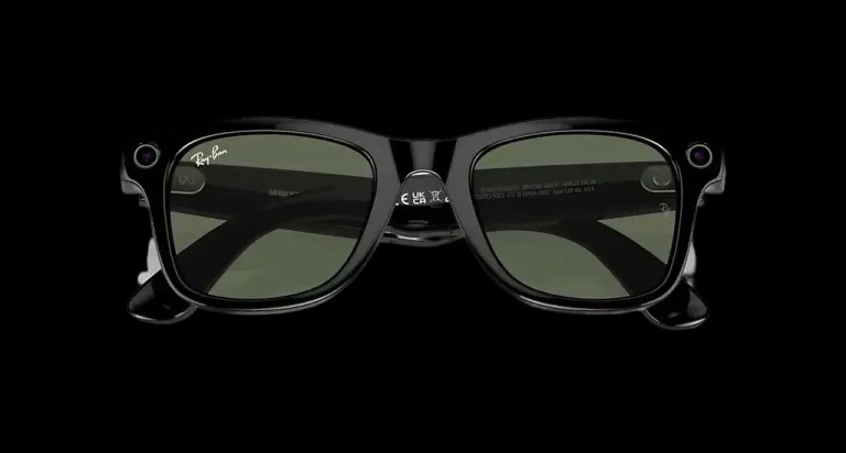 Ray Ban Meta Smart Glasses - Wayfarer Shiny Black G-15 Green Lenses - HypeFly India View 4