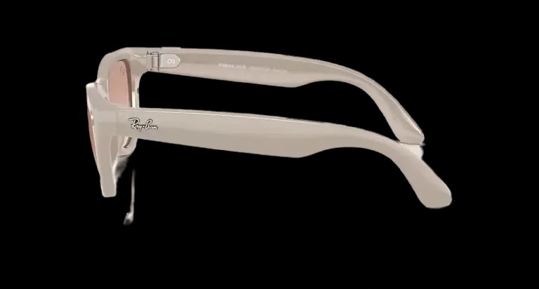 Ray Ban Meta Skyler 'Shiny Chalky Gray' Lenses- Cinnamon Pink - HypeFly India View 5