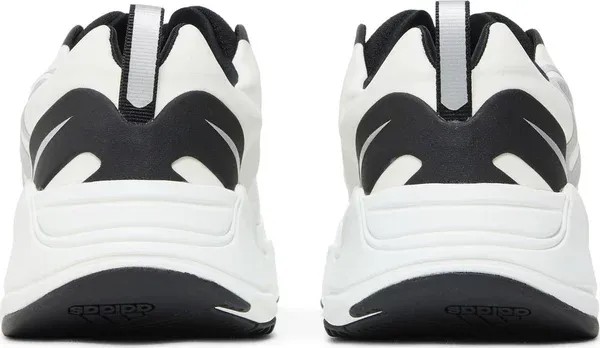 Yeezy Boost 700 MNVN Laceless 'Analog' - HypeFly India View 3