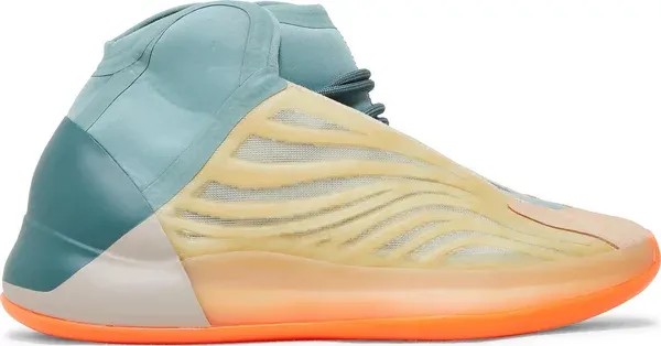 Yeezy Quantum 'Hi-Res Coral' - HypeFly India View 1