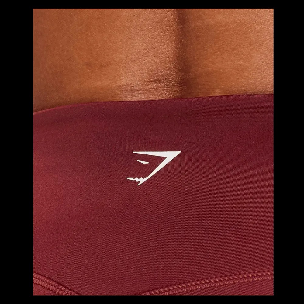 Gymshark Piping Legging Sets Red - HypeFly India View 5