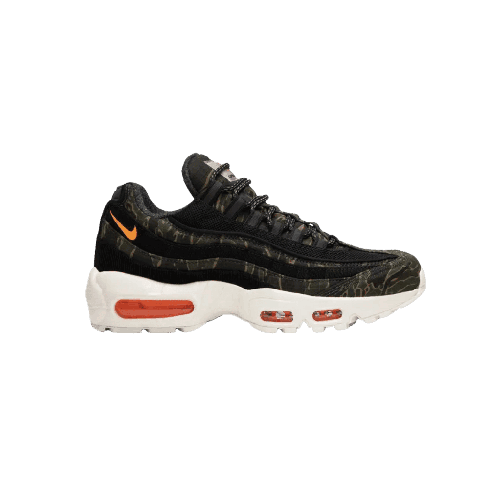 Carhartt WIP x Nike Air Max 95 'Camo' - HypeFly India View 1