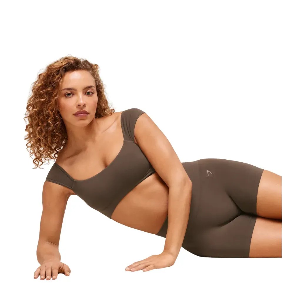 Gymshark Lift Seamless Shorts Walnut Brown - HypeFly India View 5