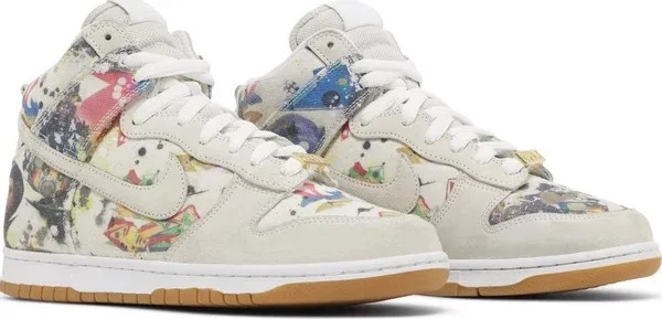 Nike Dunk High SB x Supreme 'Rammellzee' - HypeFly India View 3