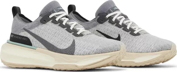 ZoomX Invincible 3 'Cool Grey Black' - HypeFly India View 2