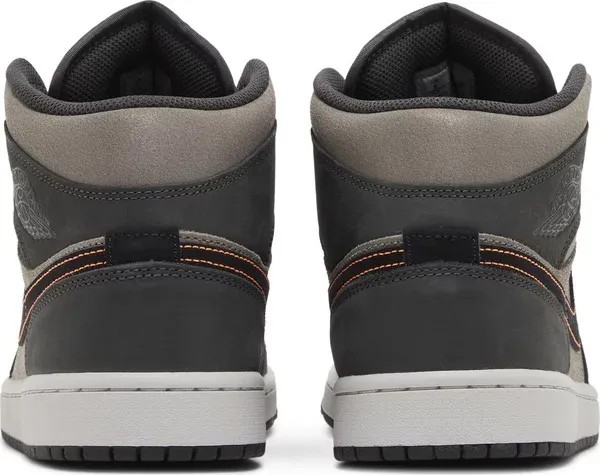 Air Jordan 1 Mid SE 'Night Stadium' - HypeFly India View 3