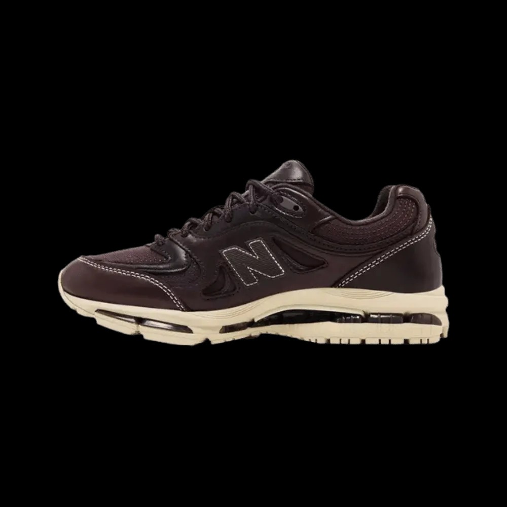 Kith x New Balance 2011 'Bark' - HypeFly India View 2