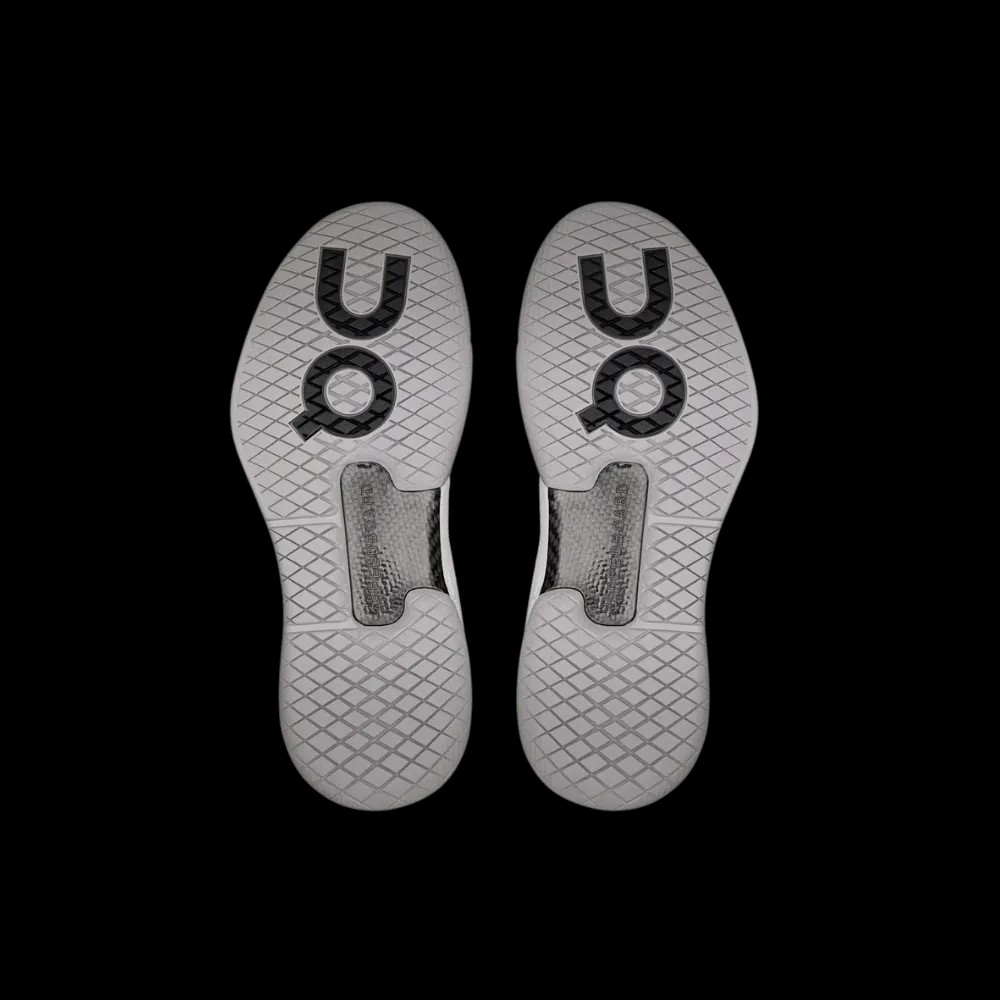 On Running The Roger Pro Wolf Ore - HypeFly India View 2