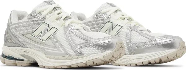 New Balance 1906R 'Silver Metallic Cream' - HypeFly India View 2