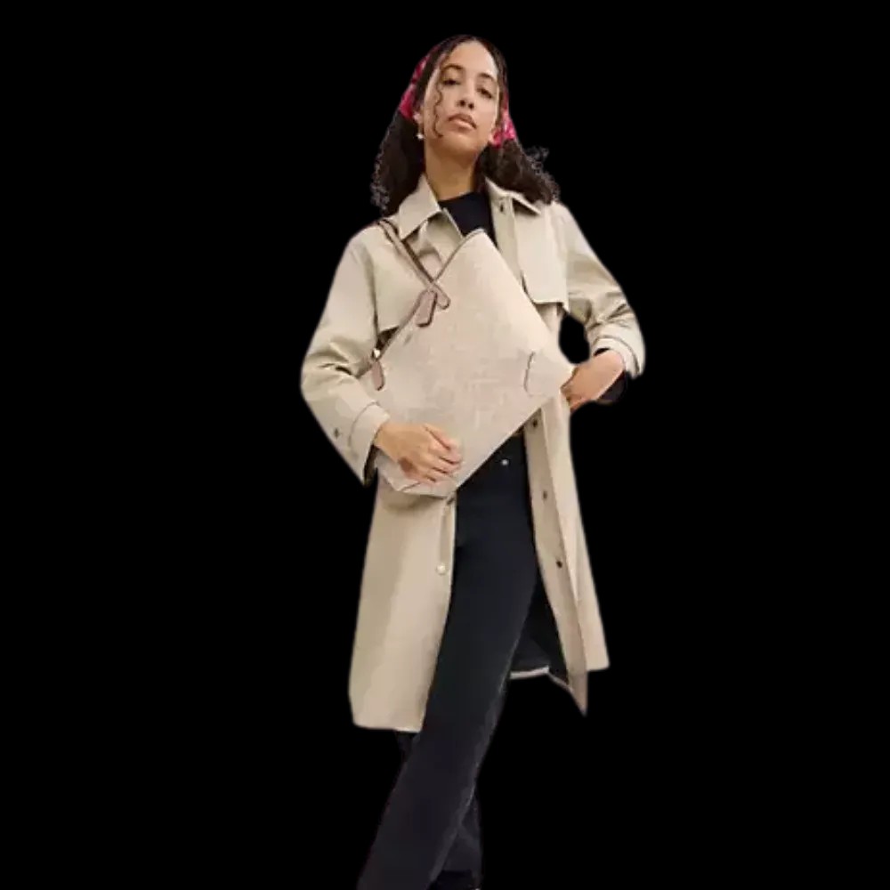 Coach City Tote Bag In Signature Canvas Sand - HypeFly India View 3