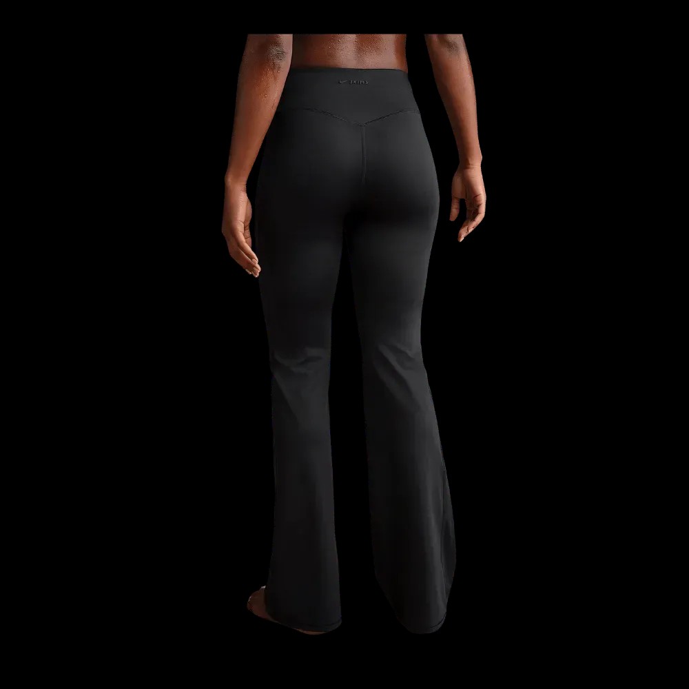  Nike X Skims Matte Women's High-Waisted Slim Flared Leggings Obsidian - HypeFly India View 3