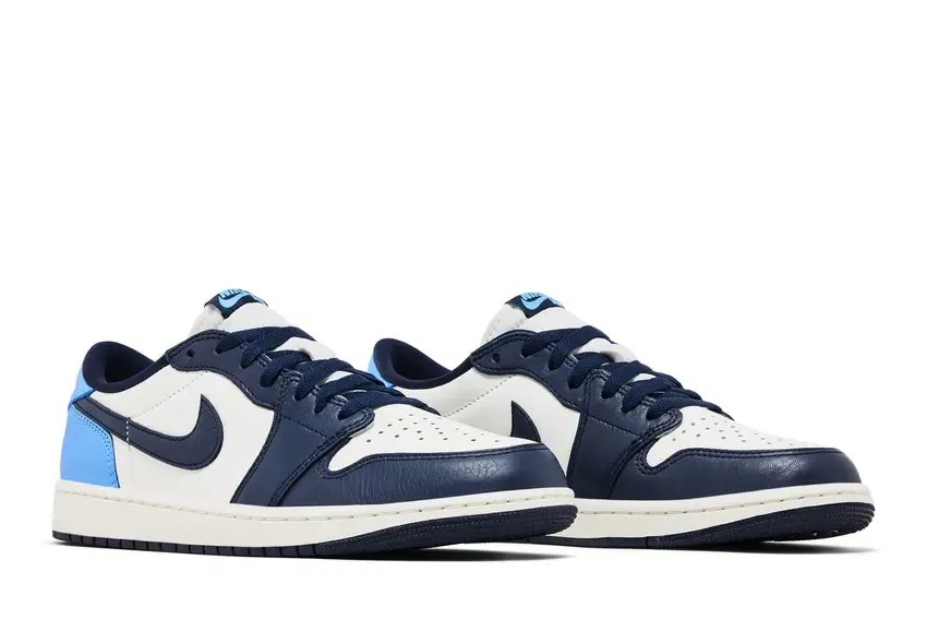 Air Jordan 1 Retro Low OG 'Obsidian UNC' - HypeFly India View 3