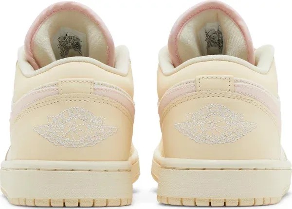 Jordan 1 Low SE Seersucker - HypeFly India View 3