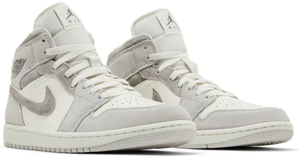 Air Jordan 1 Mid SE 'Neutral Grey Sail' - HypeFly India View 2