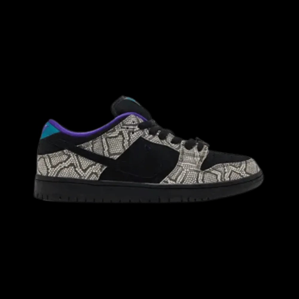 Dashawn Jordan x Nike Dunk Low SB 'Copperhead' - HypeFly India View 1