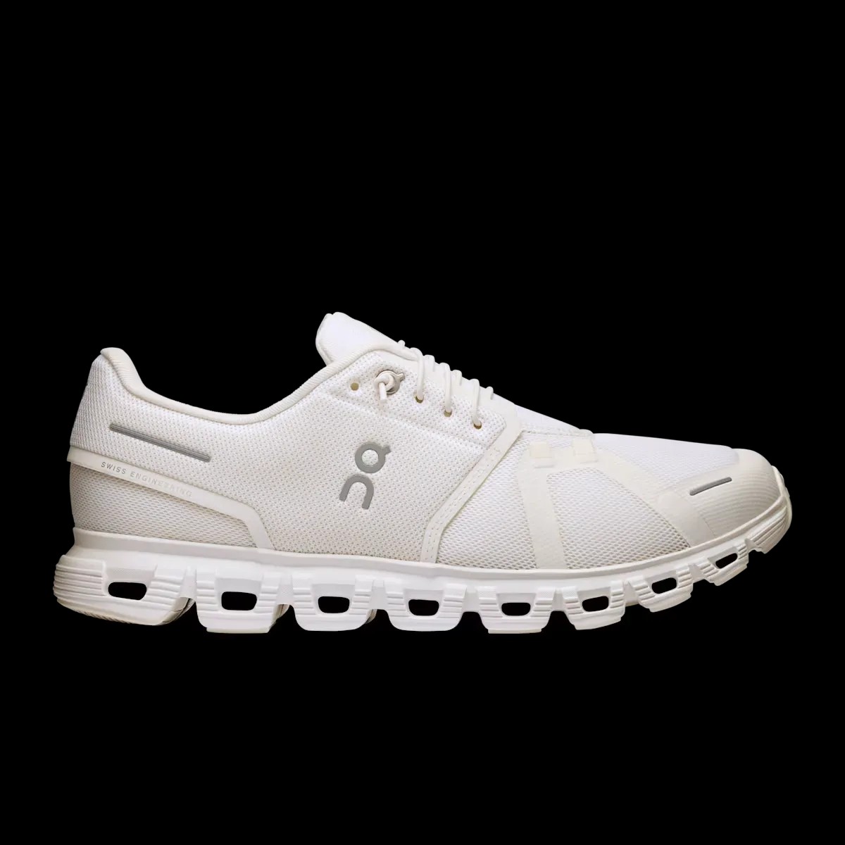 On Running Cloud 6 White  - HypeFly India View 1
