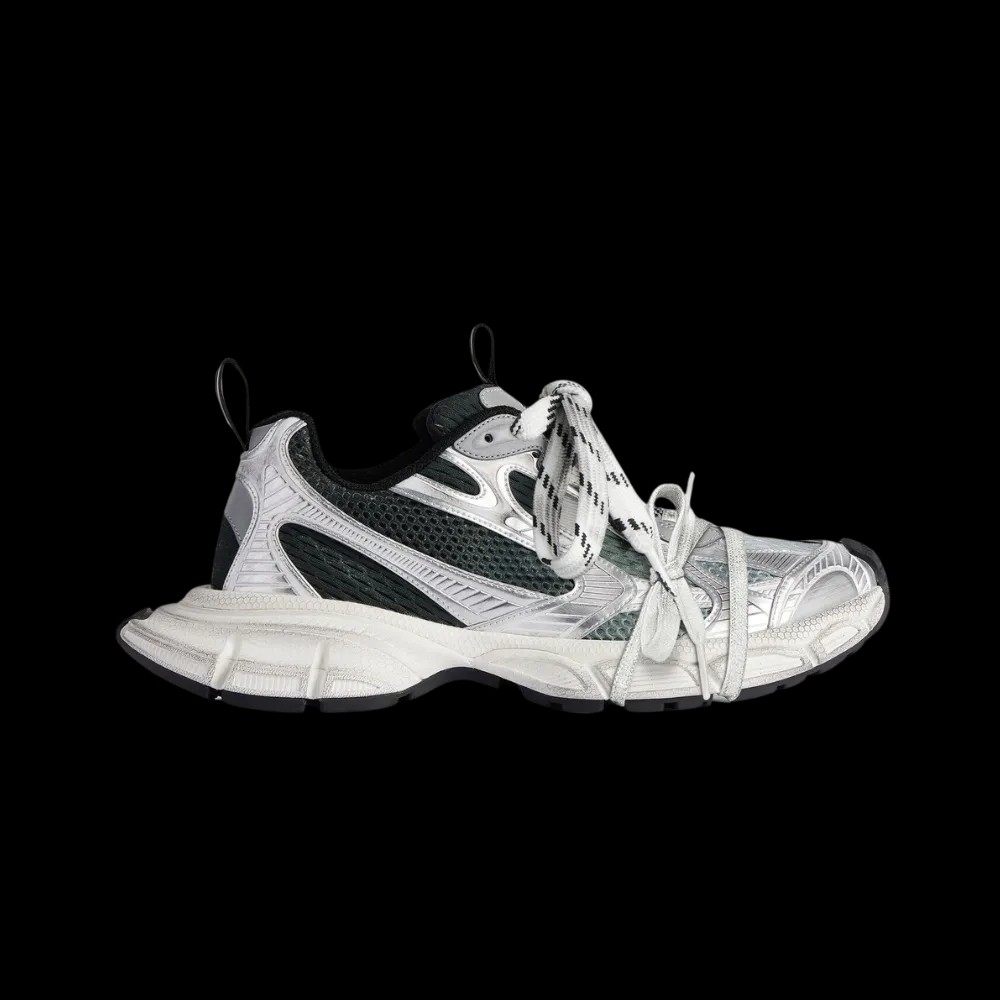 Balenciaga 3XL Gradient Sneaker in Black - HypeFly India View 1