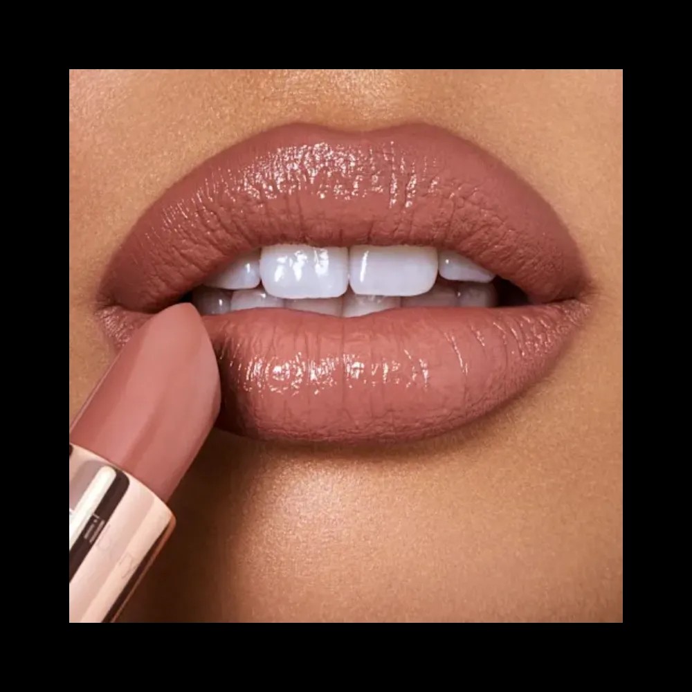 Charlotte Tilbury The Super Nudes K.I.S.S.I.N.G - Runway Royalty - HypeFly India View 3