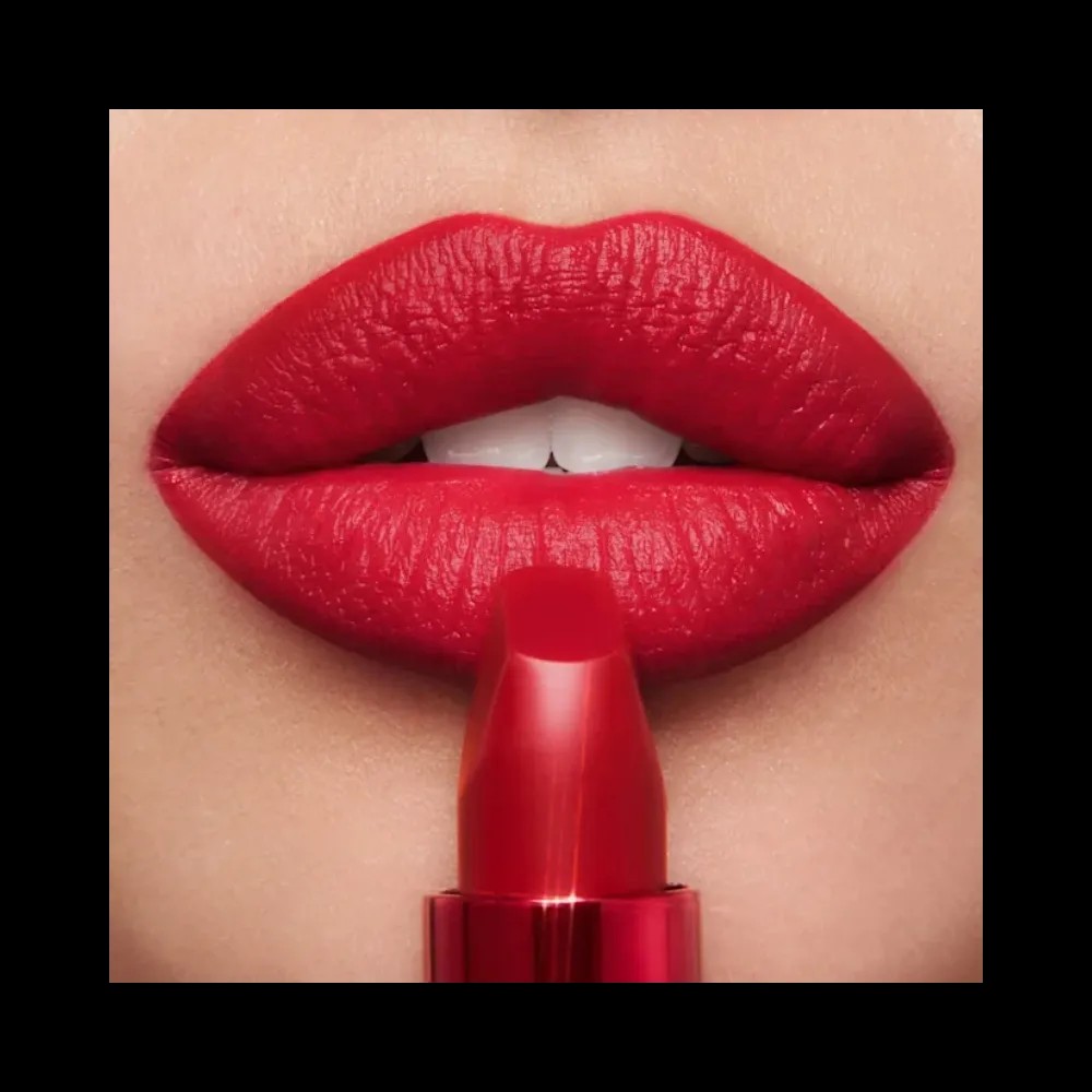 Charlotte Tilbury Matte Revolution Hollywood Vixen - HypeFly India View 3