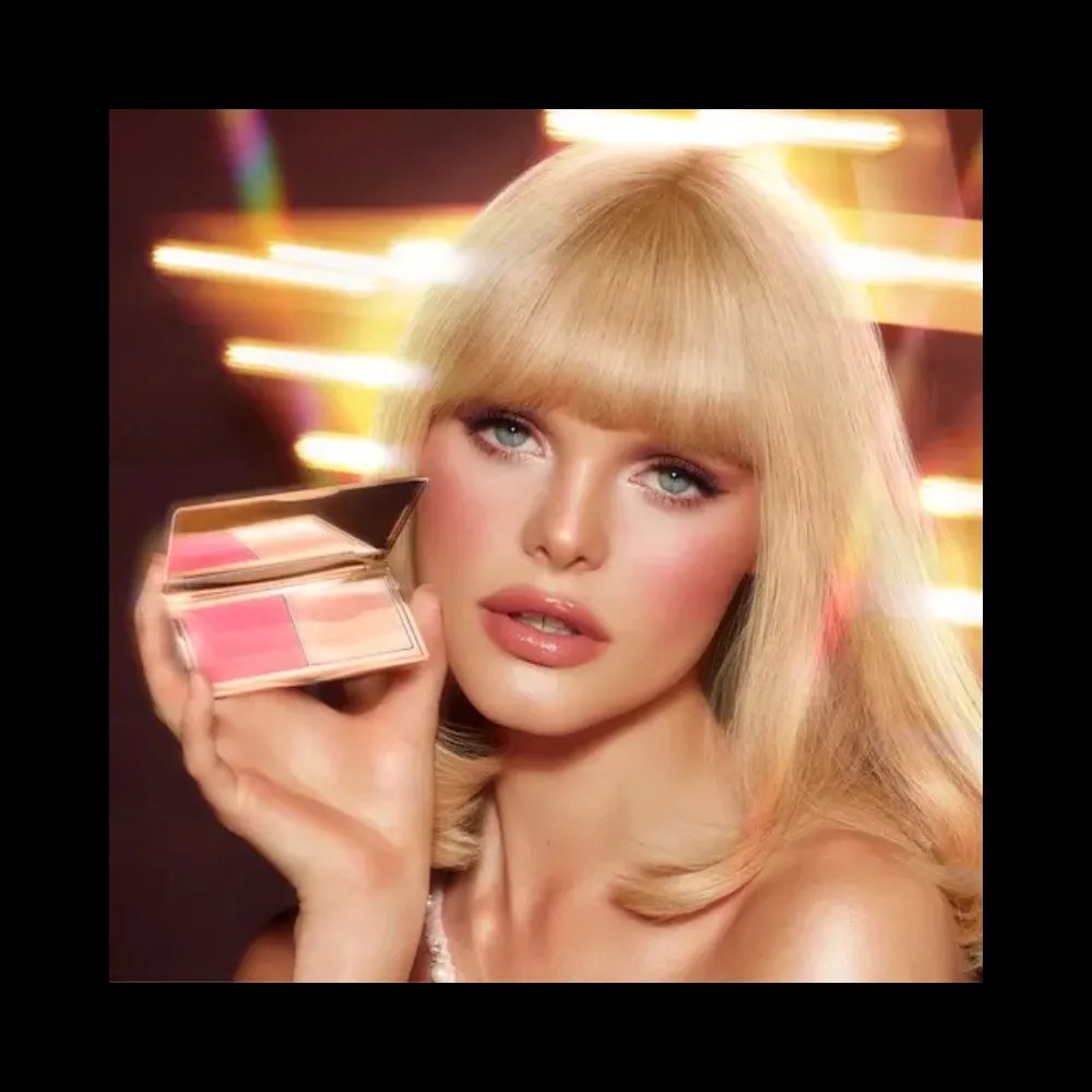 Charlotte Tilbury Hollywood Blush & Glow Glide Palette Light to Medium - HypeFly India View 3