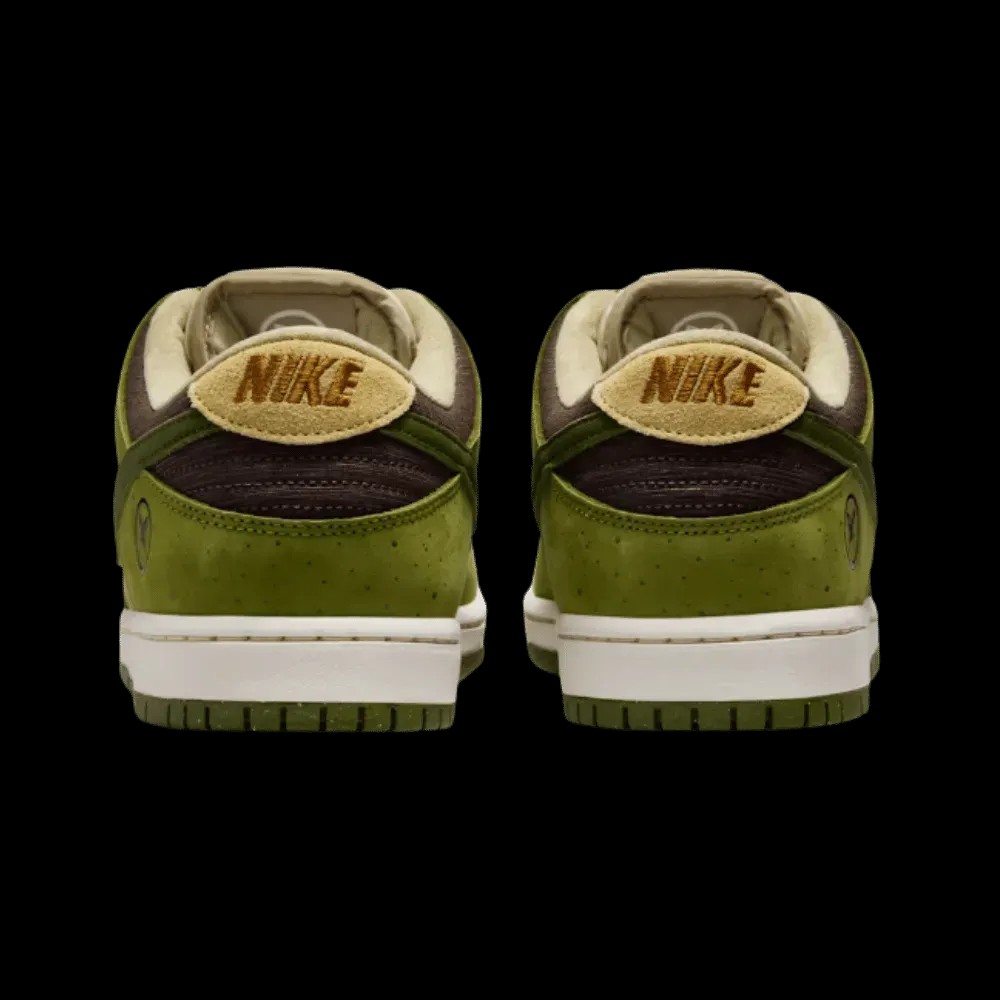 Yuto Horigome x Dunk Low SB 'Matcha' - HypeFly India View 5