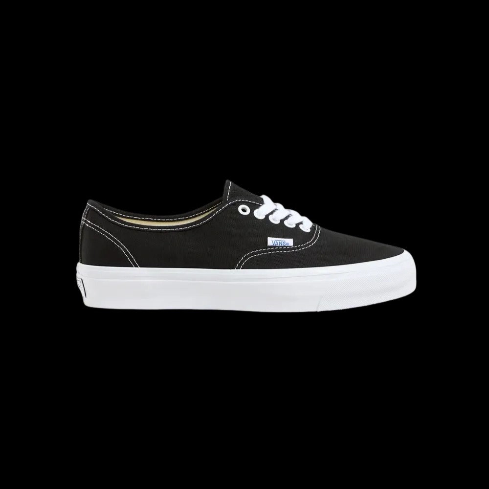 Vans Premium Authentic Shoe Black And White - HypeFly India View 1