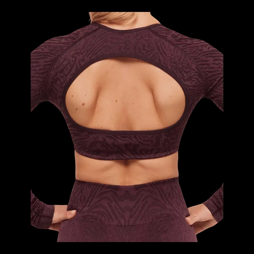Gymshark Adapt Animal Long Sleeve Crop Top Cherry Purple/Reset Pink - HypeFly India View 4