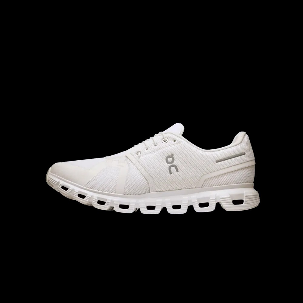 On Running Cloud 6 Wide White  - HypeFly India View 4
