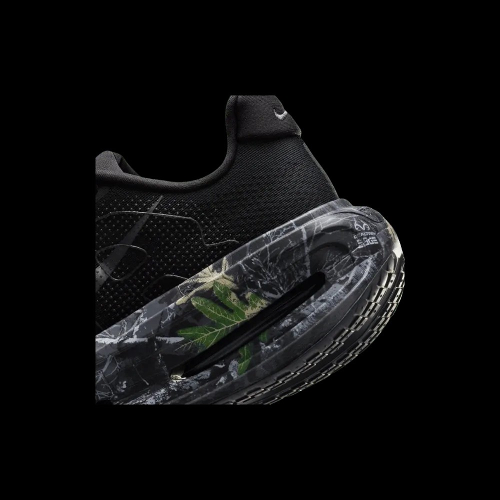 Nike Vomero Premium 'Black Realtree' - HypeFly India View 3