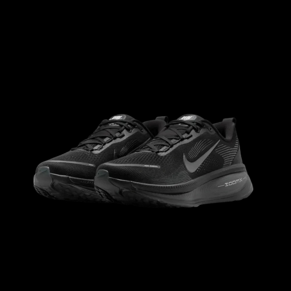 Nike Vomero 18 'Triple Black' - HypeFly India View 4