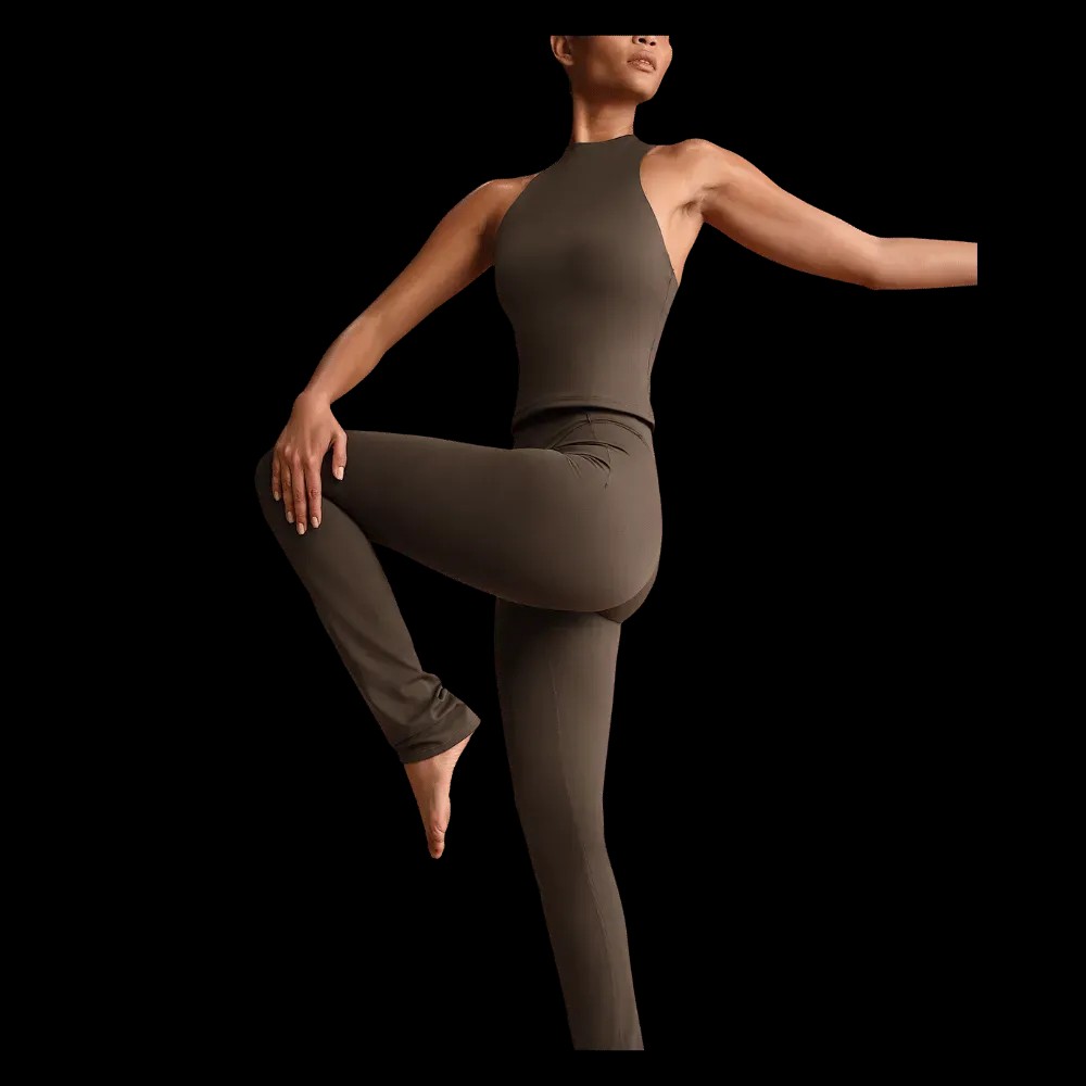 Nike X Skims Matte Women's High-Waisted V-Panel Straight Leggings DARK SEPIA - HypeFly India View 4