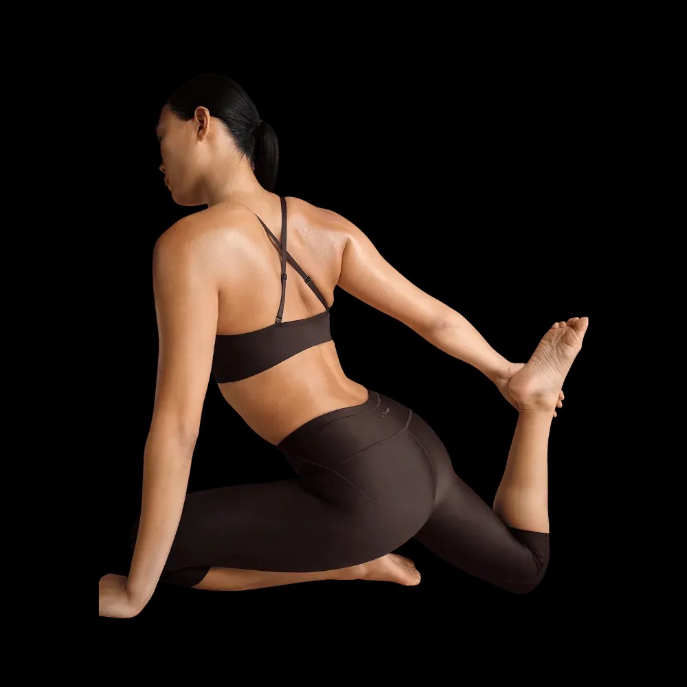Nike x Skims Shine Women's High-Waisted 17" Leggings with Drawcord Phoenix - HypeFly India View 4