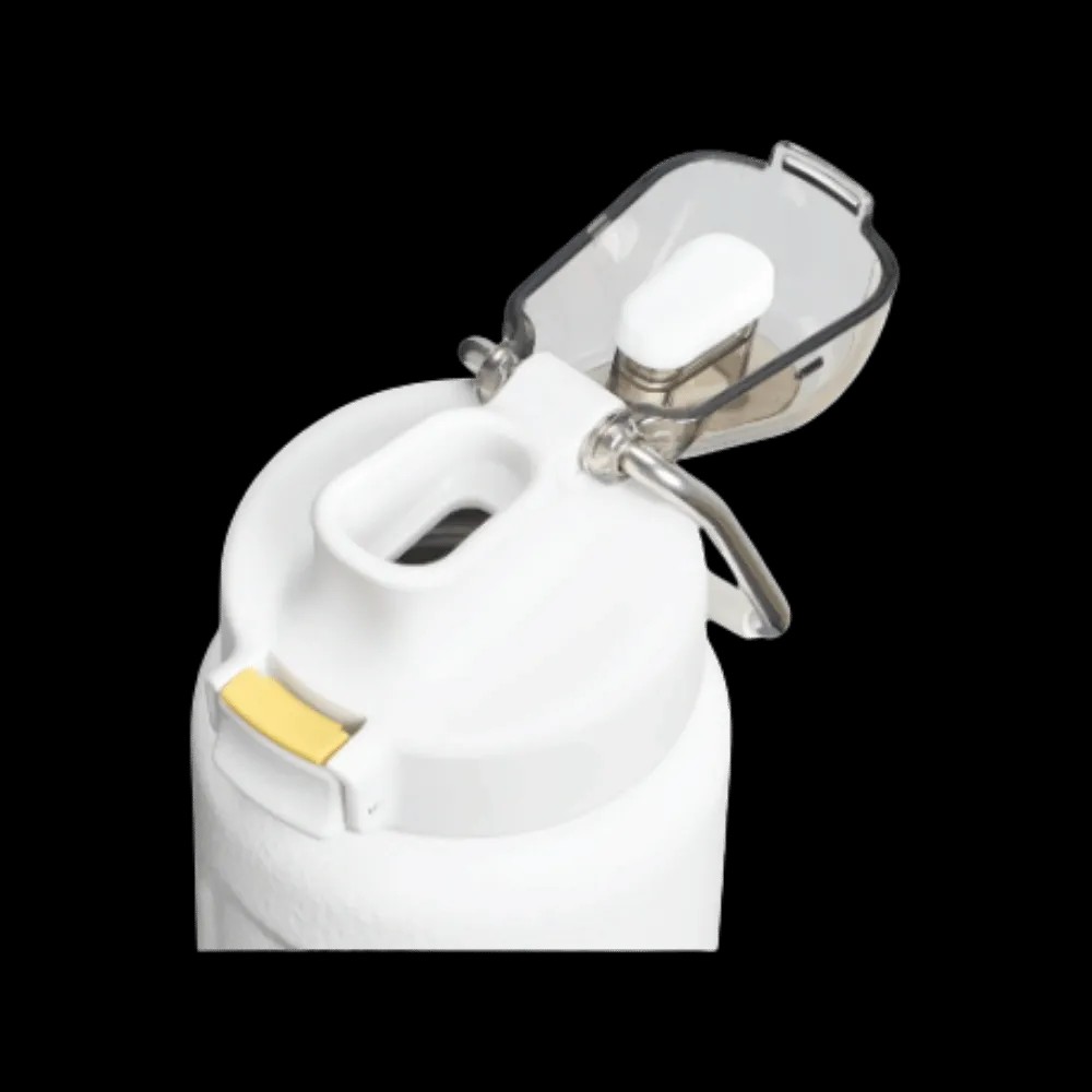 Stanley Wellspring Bottle (24OZ) Hammertone Frost - HypeFly India View 2