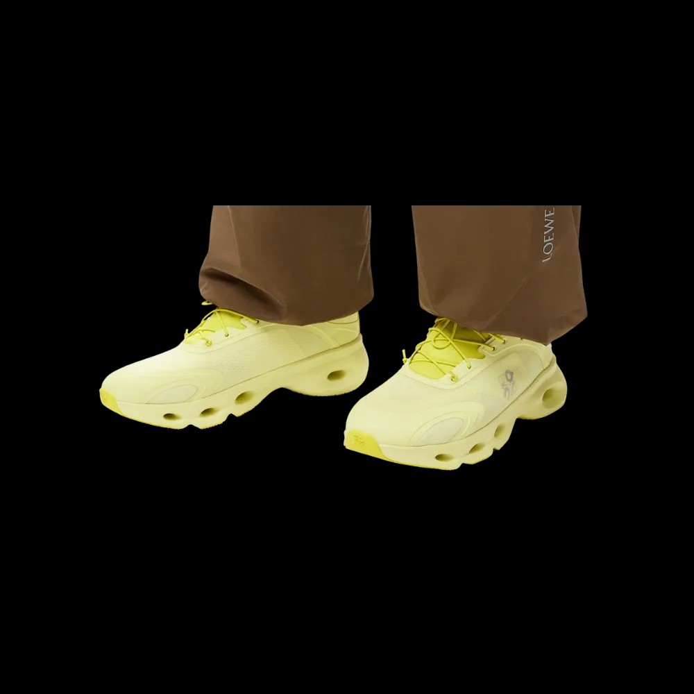 Loewe x On Running CloudSolo “Lime Green” - HypeFly India View 5