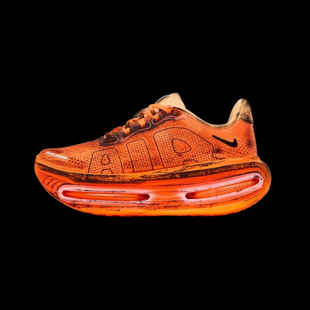 Melitta Baumeister x Nike Vomero Premium 'Total Orange' - HypeFly India View 3