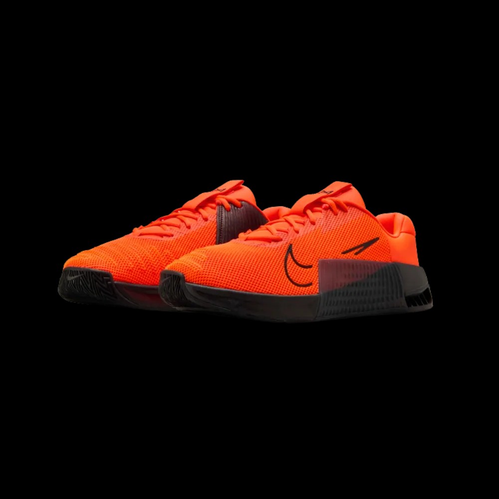 Nike Metcon 9 'Hyper Crimson' - HypeFly India View 2