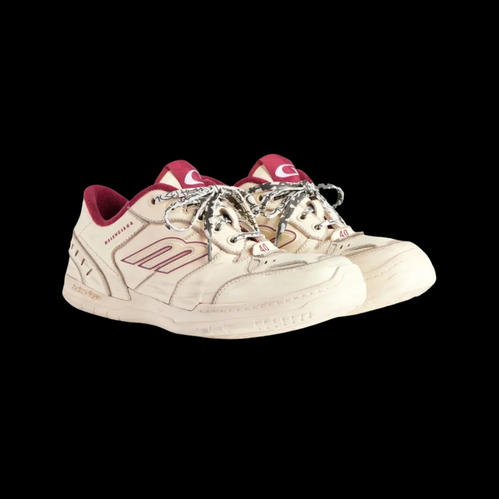 Balenciaga Hamptons Medium Worn-Out Sneaker In Off White - HypeFly India View 5