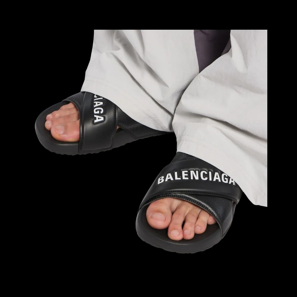 Balenciaga Sporty Pool Slide Sandal In Black - HypeFly India View 5