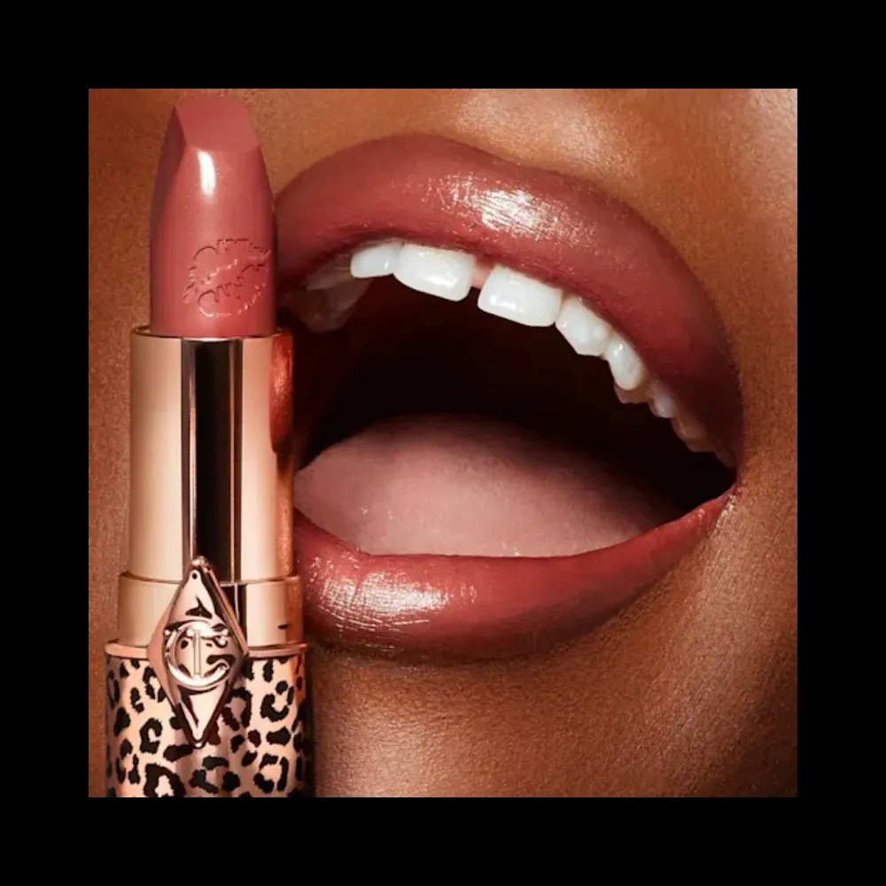 Charlotte Tilbury Hot Lips 2 Glowing Jen - HypeFly India View 2