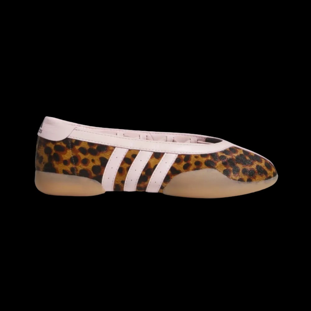 Adidas Taekwondo Mei Ballet Clear Pink - HypeFly India View 1