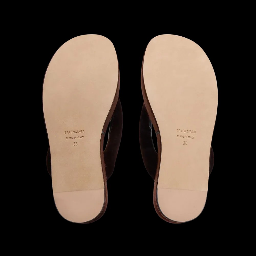 Balenciaga Gaeta Thong In Moka - HypeFly India View 4