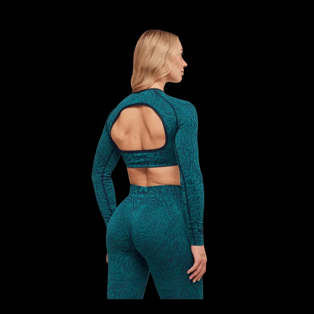 Gymshark Adapt Animal Long Sleeve Crop Top Navy/Brand Blue - HypeFly India View 3
