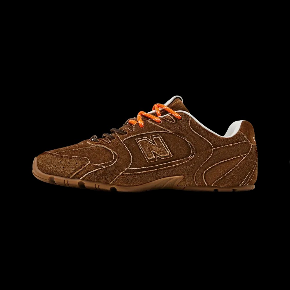 New Balance x Miu Miu 530 SL 'Cinnamon' - HypeFly India View 2